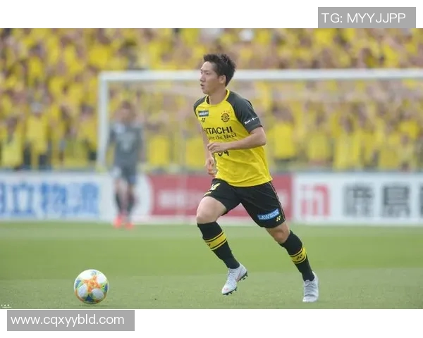 柏太阳神与德岛滤涡的激烈对决展现足球魅力与团队精神的巅峰较量